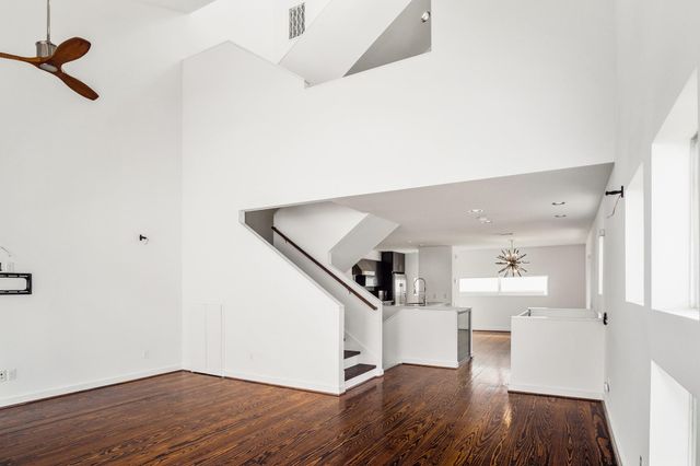 2936 Commerce Street, Houston, TX 77003