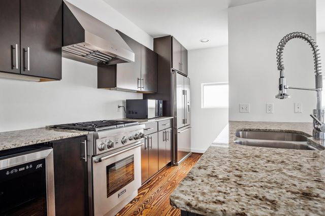 2936 Commerce Street, Houston, TX 77003