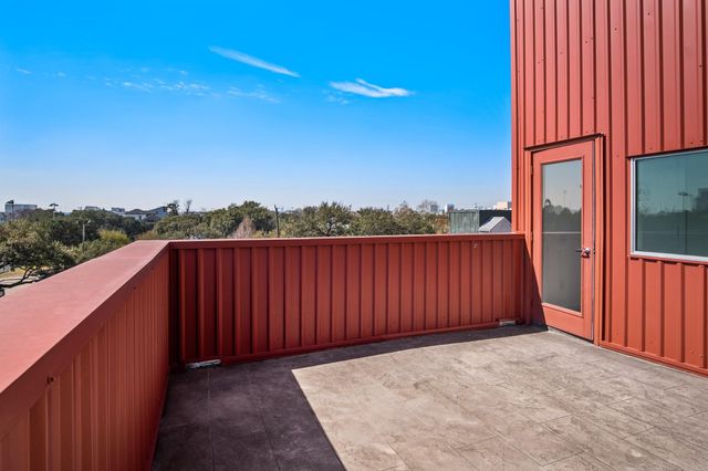 2936 Commerce Street, Houston, TX 77003