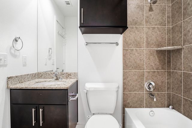 2936 Commerce Street, Houston, TX 77003