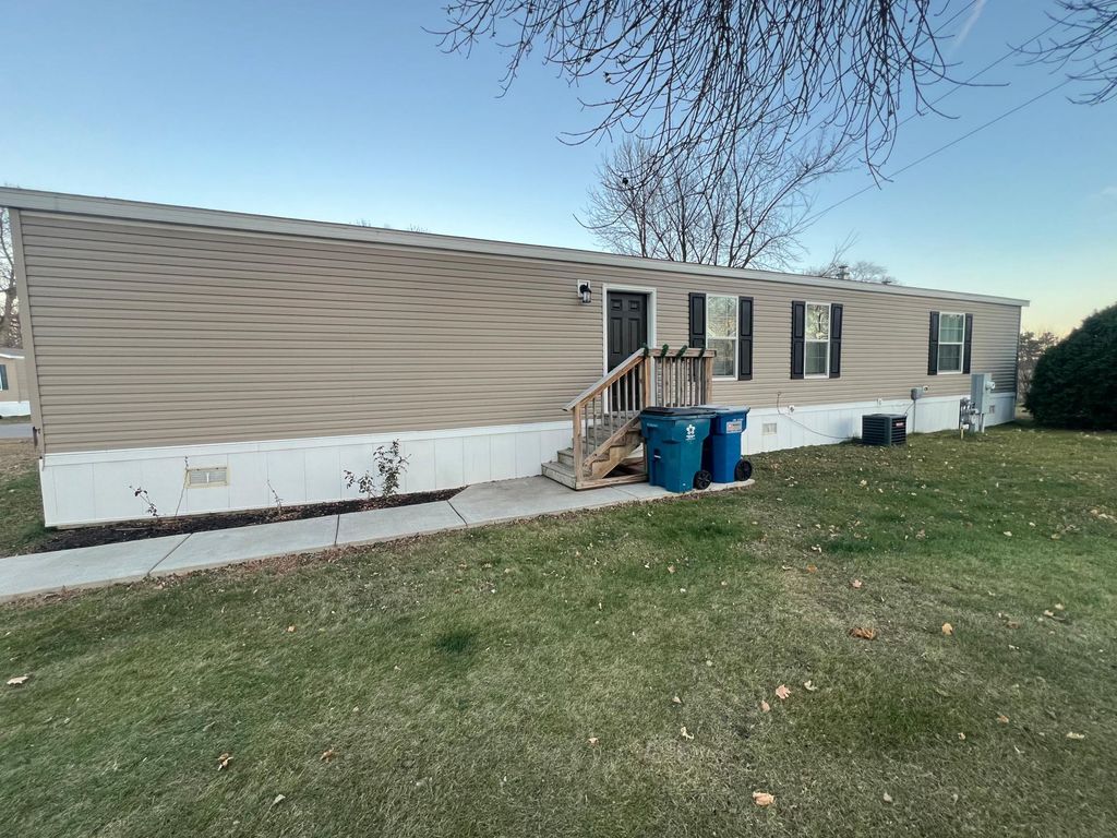 10 Claremont Street, Saint Cloud, MN 56301