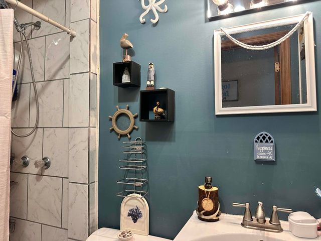 2 Tishimingo Drive, Cherokee Village, AR 72529