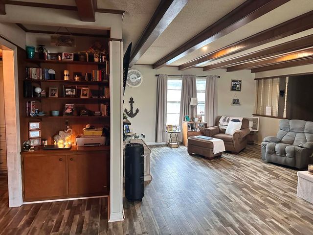 2 Tishimingo Drive, Cherokee Village, AR 72529