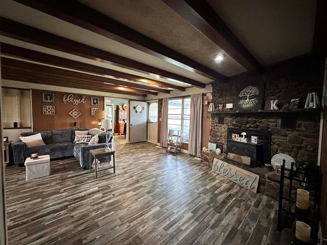 2 Tishimingo Drive, Cherokee Village, AR 72529