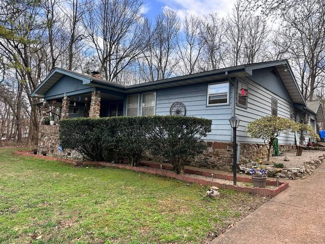 2 Tishimingo Drive, Cherokee Village, AR 72529