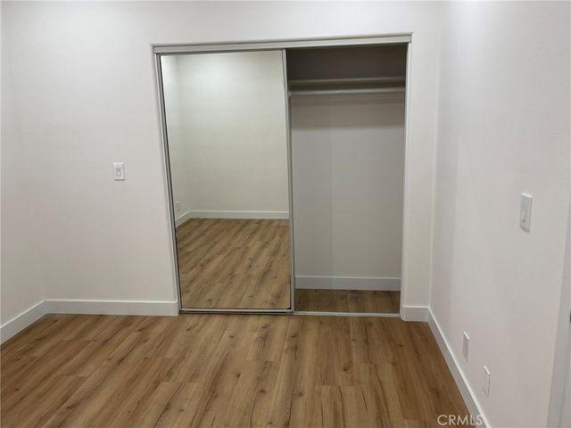9400 Aqueduct Avenue, North Hills, CA 91343