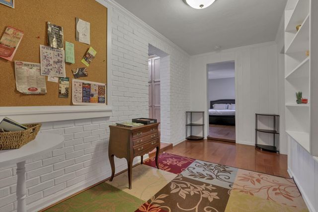 713 Marburn Drive, Columbus, OH 43214