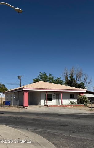 1301 Lees Drive, Las Cruces, NM 88001