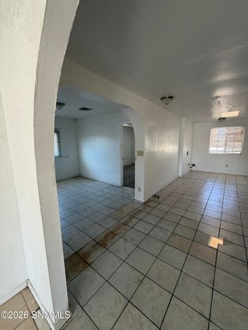 1301 Lees Drive, Las Cruces, NM 88001