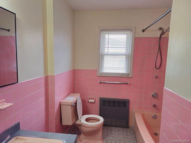 107 Union Avenue, Lynbrook, NY 11563