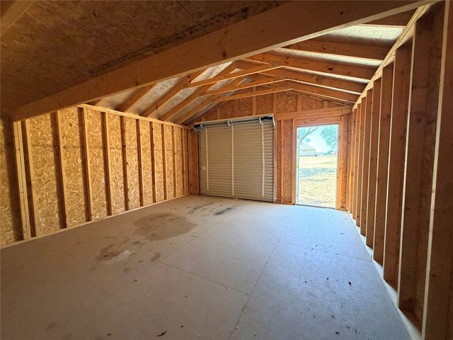 1009 Northern Oaks Court, Springtown, TX 76082