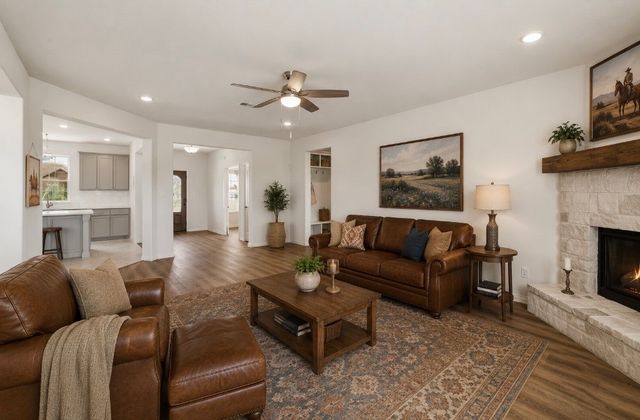 1009 Northern Oaks Court, Springtown, TX 76082
