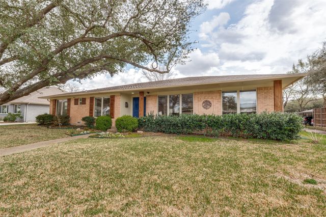 3228 Regent Drive, Dallas, TX 75229