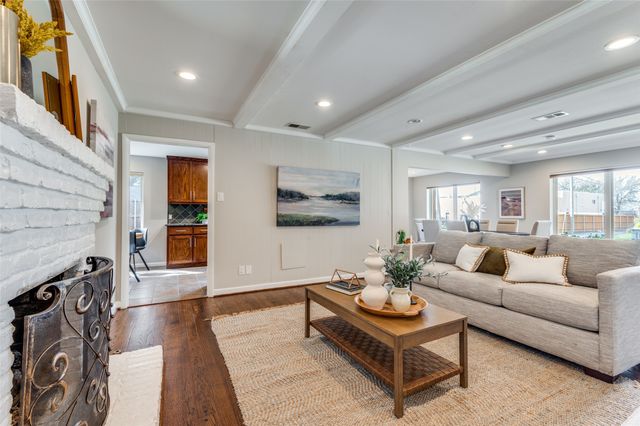 3228 Regent Drive, Dallas, TX 75229