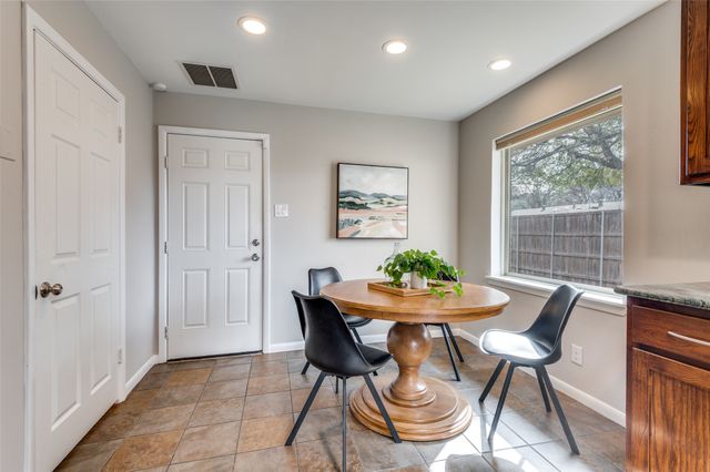 3228 Regent Drive, Dallas, TX 75229