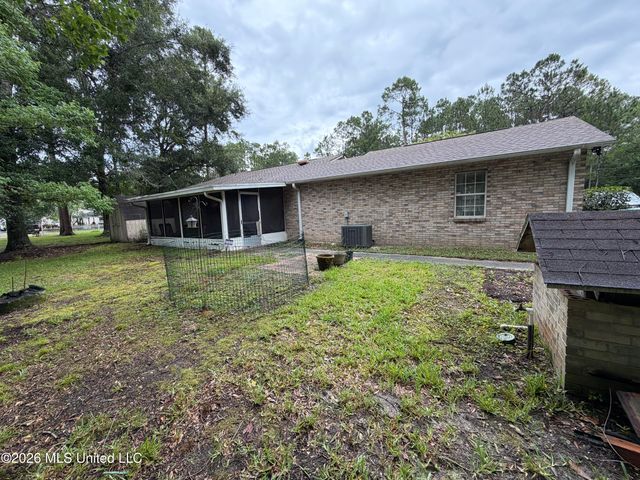 6173 W Adams Street, Bay Saint Louis, MS 39520