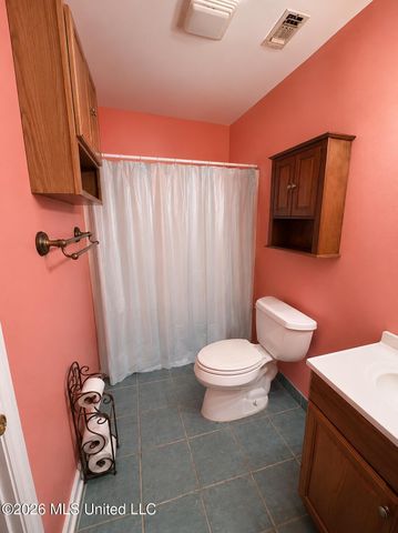6173 W Adams Street, Bay Saint Louis, MS 39520