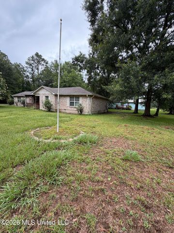 6173 W Adams Street, Bay Saint Louis, MS 39520