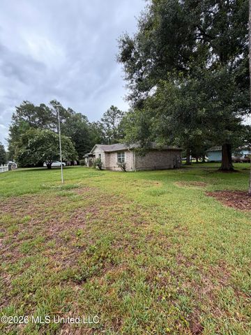 6173 W Adams Street, Bay Saint Louis, MS 39520