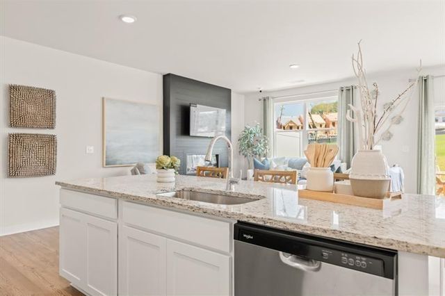 971 Sutherland Lane, Lawrenceville, GA 30043