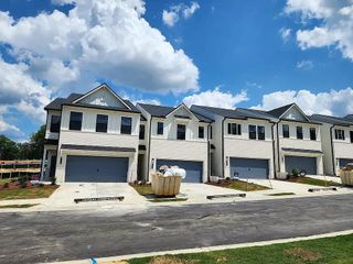 971 Sutherland Lane, Lawrenceville, GA 30043