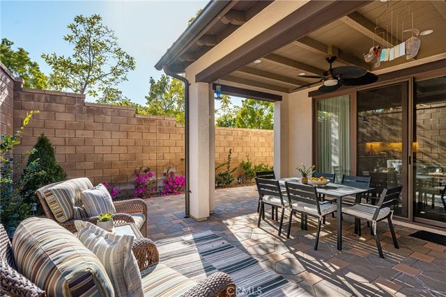 112 Mangrove Banks, Irvine, CA 92620