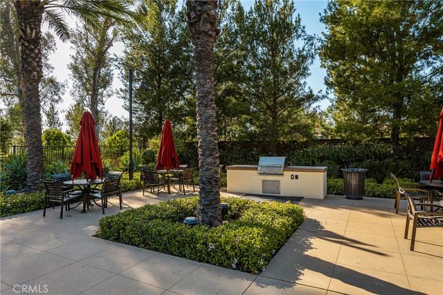 112 Mangrove Banks, Irvine, CA 92620