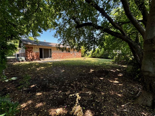 11552 E 27th Court, Tulsa, OK 74129