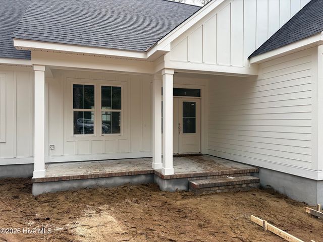 665 Cypress Grove Court SE, Bolivia, NC 28422