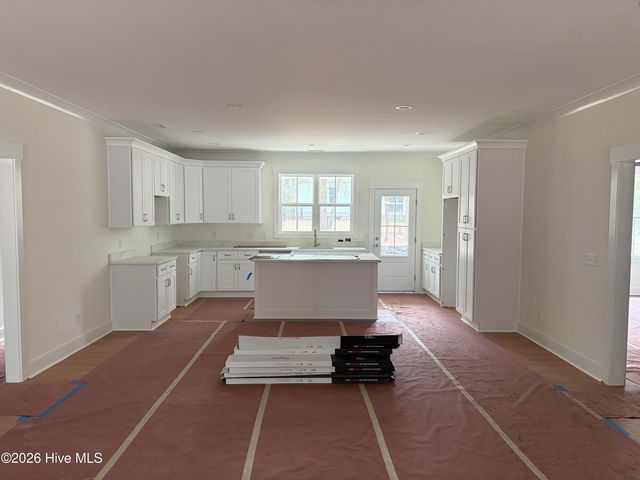 665 Cypress Grove Court SE, Bolivia, NC 28422