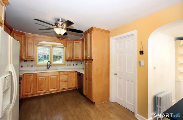 1670 Hartford Turnpike, North Haven, CT 06473