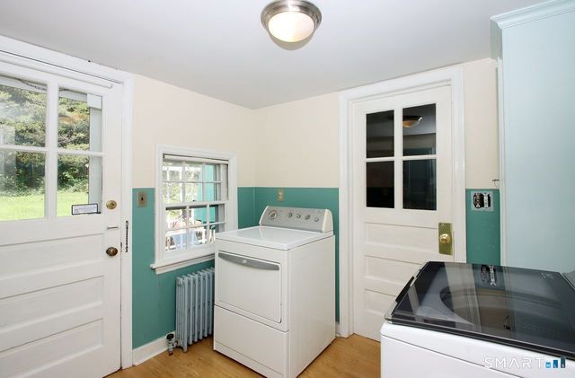 1670 Hartford Turnpike, North Haven, CT 06473