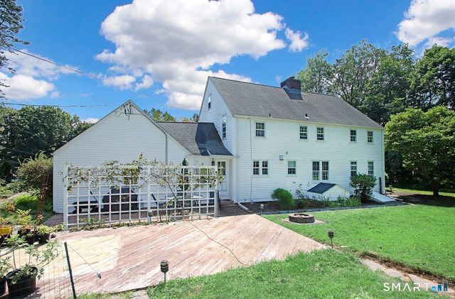 1670 Hartford Turnpike, North Haven, CT 06473