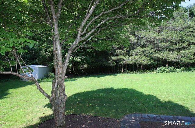 1670 Hartford Turnpike, North Haven, CT 06473