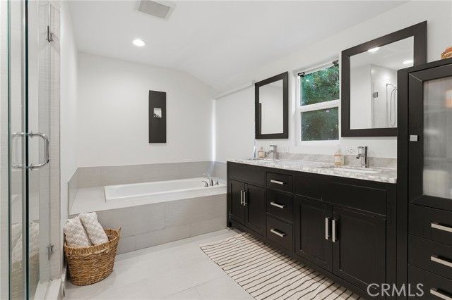 20183 Allentown Drive, Woodland Hills (los Angeles), CA 91364