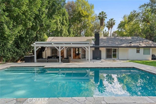 20183 Allentown Drive, Woodland Hills (los Angeles), CA 91364