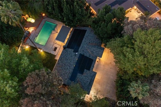20183 Allentown Drive, Woodland Hills (los Angeles), CA 91364