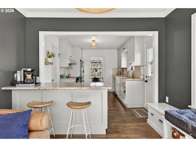 615 E 31ST St, Vancouver, WA 98663