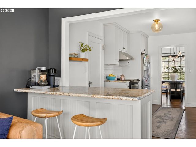 615 E 31ST St, Vancouver, WA 98663