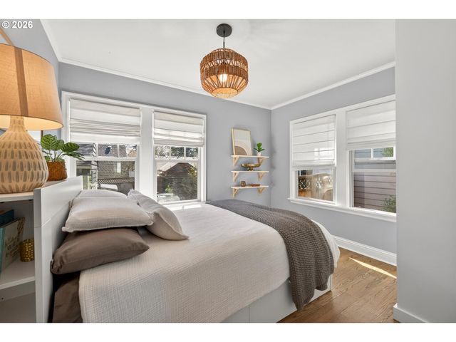 615 E 31ST St, Vancouver, WA 98663