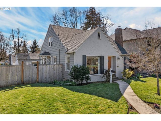 615 E 31ST St, Vancouver, WA 98663