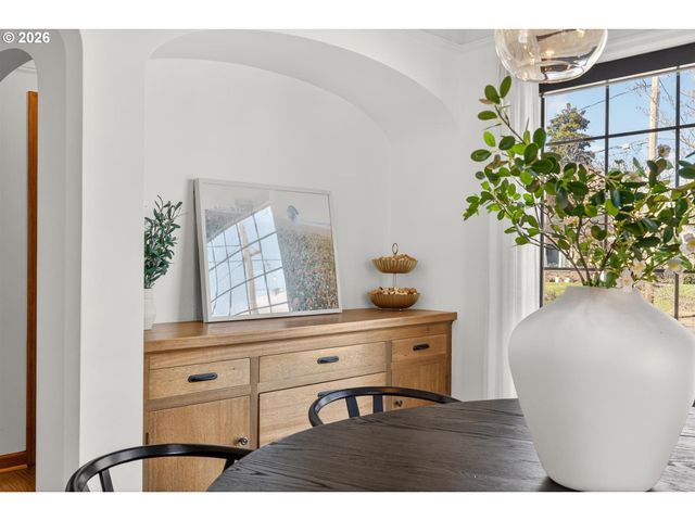 615 E 31ST St, Vancouver, WA 98663