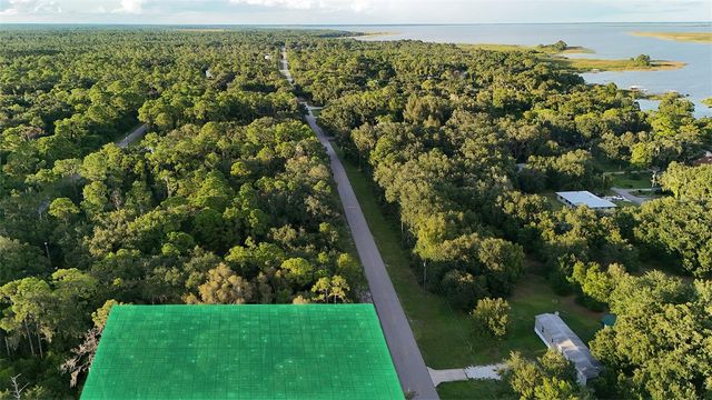 438 HIGHLANDS LAKE DRIVE, Lake Placid, FL 33852