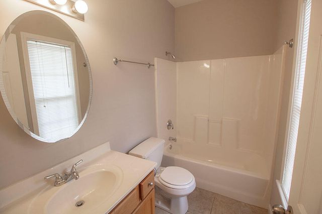 1943 CENTER ST, Columbia, MO 65203