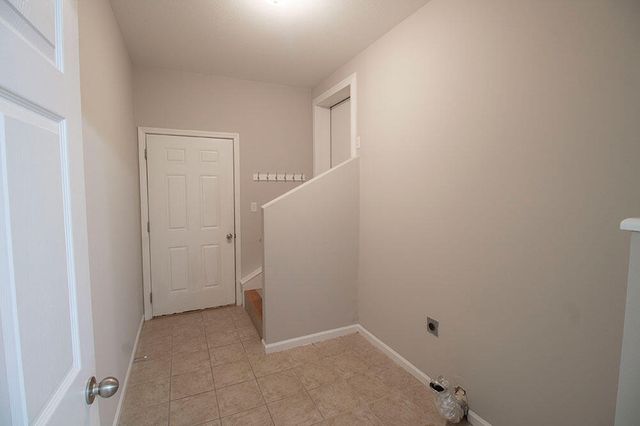 1943 CENTER ST, Columbia, MO 65203