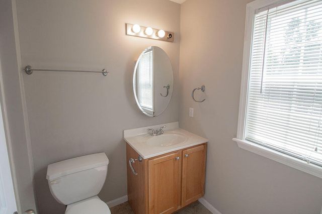 1943 CENTER ST, Columbia, MO 65203