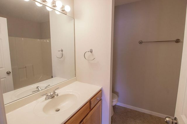 1943 CENTER ST, Columbia, MO 65203