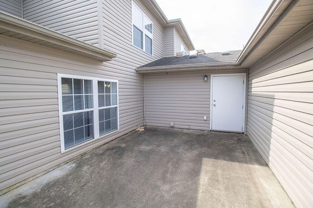 1943 CENTER ST, Columbia, MO 65203