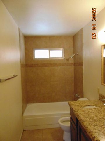 3329 E Gelding Drive, Phoenix, AZ 85032
