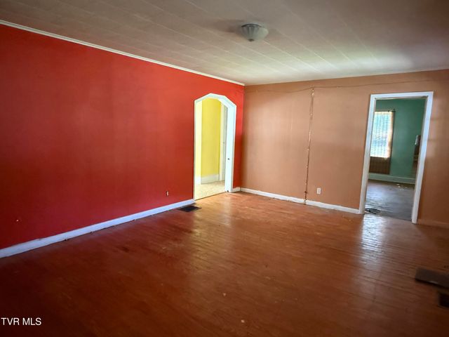 401 Spring Street, Jonesborough, TN 37659
